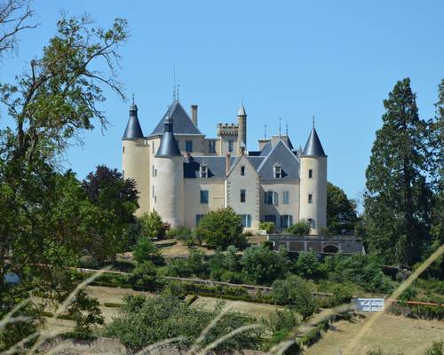 Château de Puy-Guillon à Vernusse 