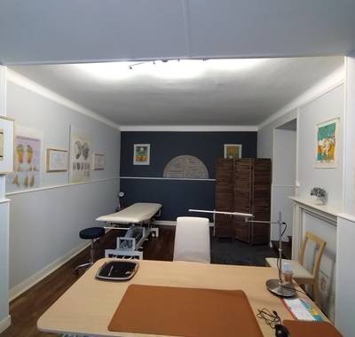 Cabinet de Réflexologie générale à Néris les Bains :    "Écouter et Apaiser "