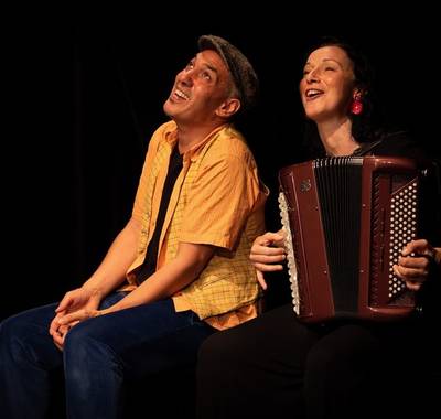 HK accompagné de Claire Bernadot : poète en cavale