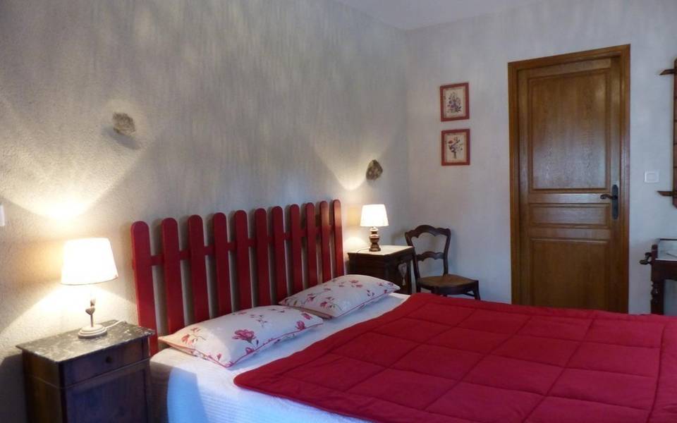 chambre " charme" au rez de chaussée