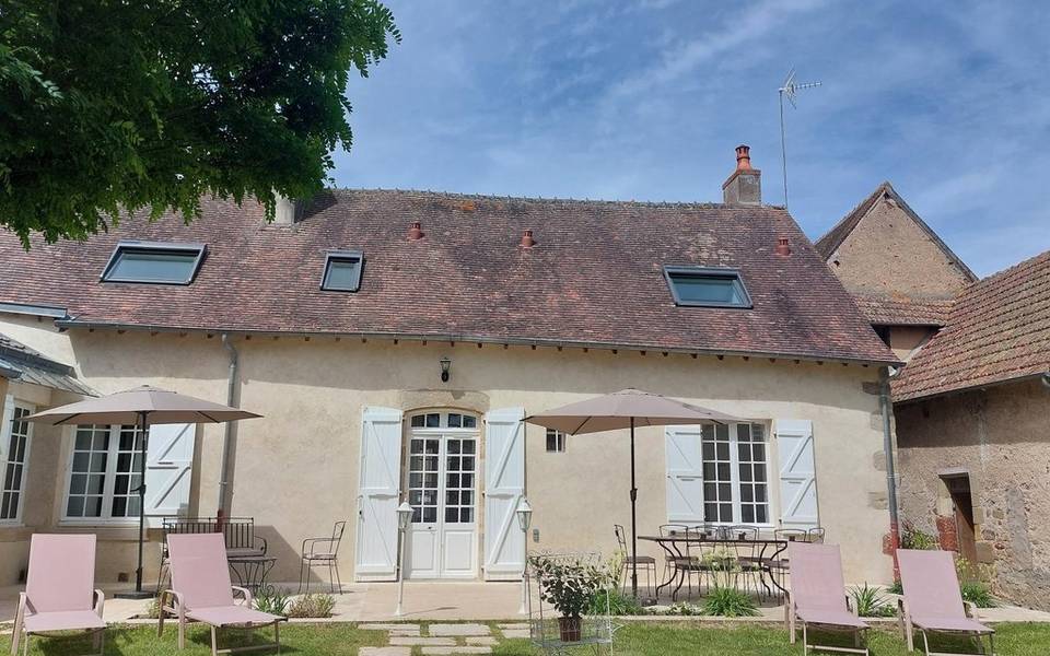 Gîte Le Clos des Damiers à Villefranche dans l'Allier en Auvergne