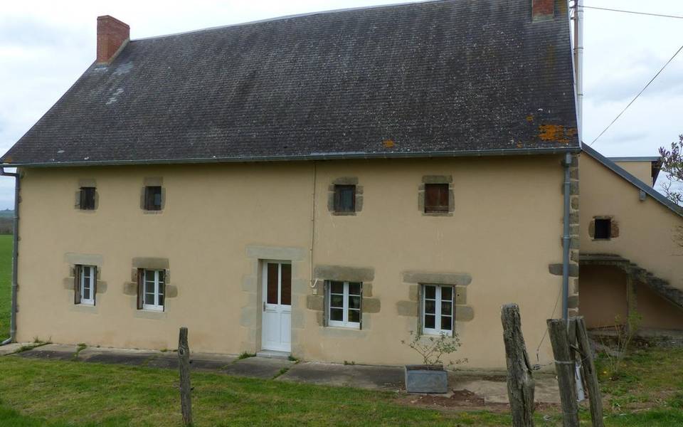 Gite du domaine de Chaux à MAZIRAT dans l'Allier en Auvergne